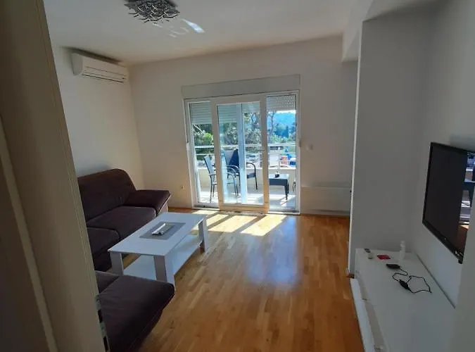 U Centru Makarske Apartament